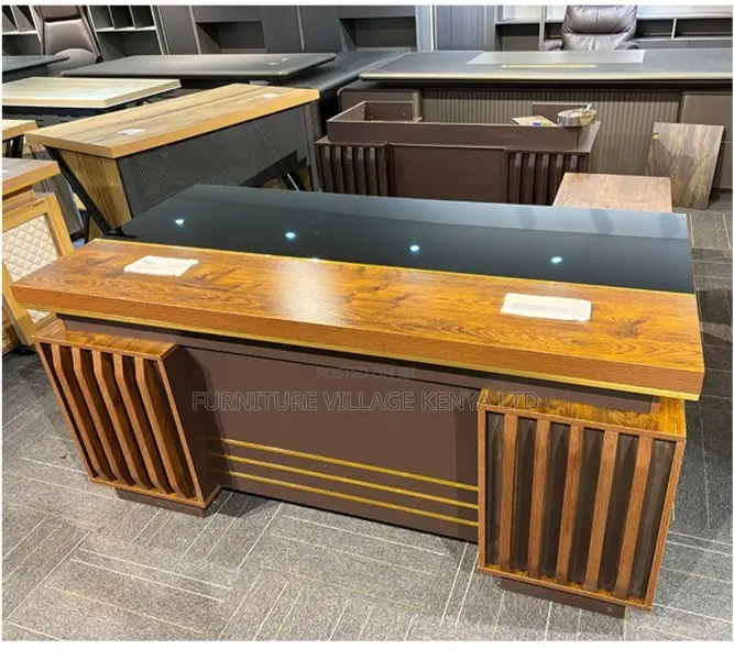 Office Desk; 1.4 Meter Executive Office Desk With Drawers