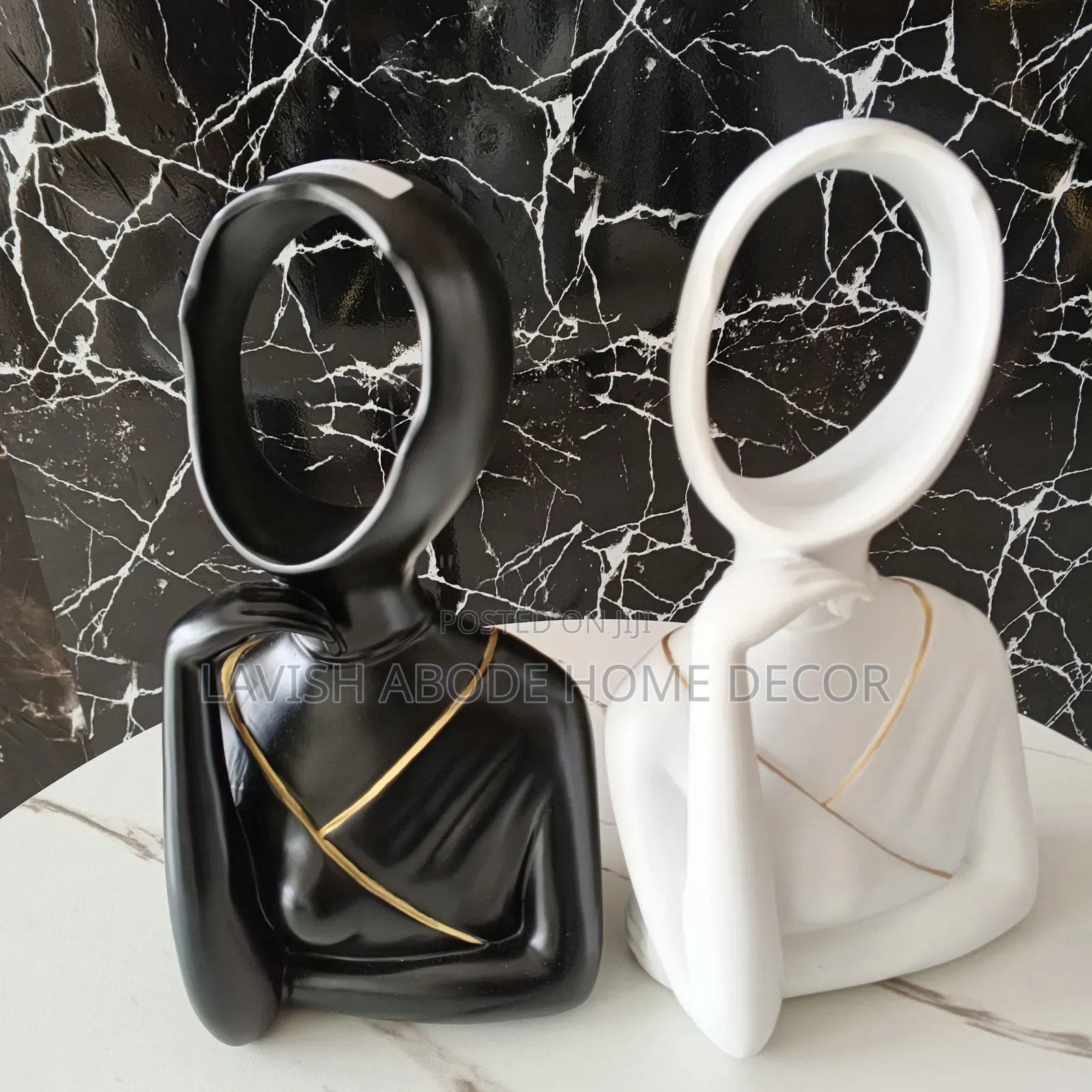 Faceless Lady Decor . Suitable for Hanging Necklaces