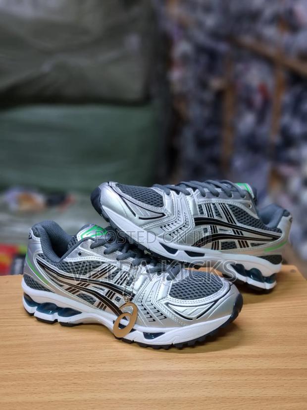 New Balance Asics - main view