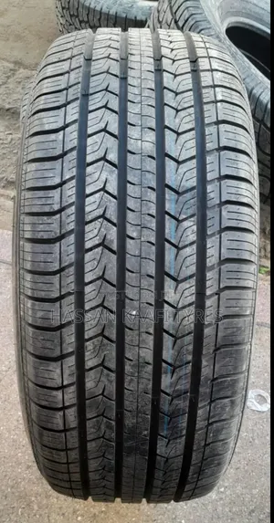 245/45r18 Centra Tyre