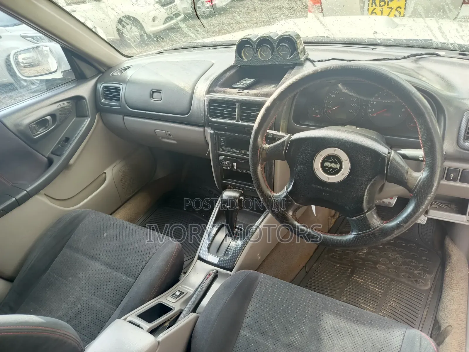 Subaru Forester 2.0 S 2000 White