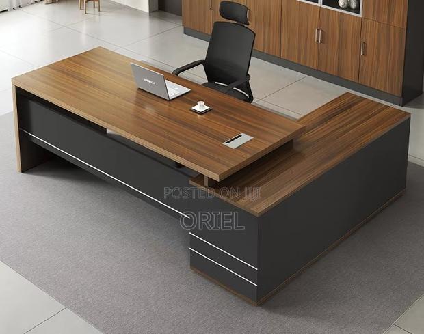 Office Desk : 2-Metres Executive L-Shaped Office Desk - thumbnail 9