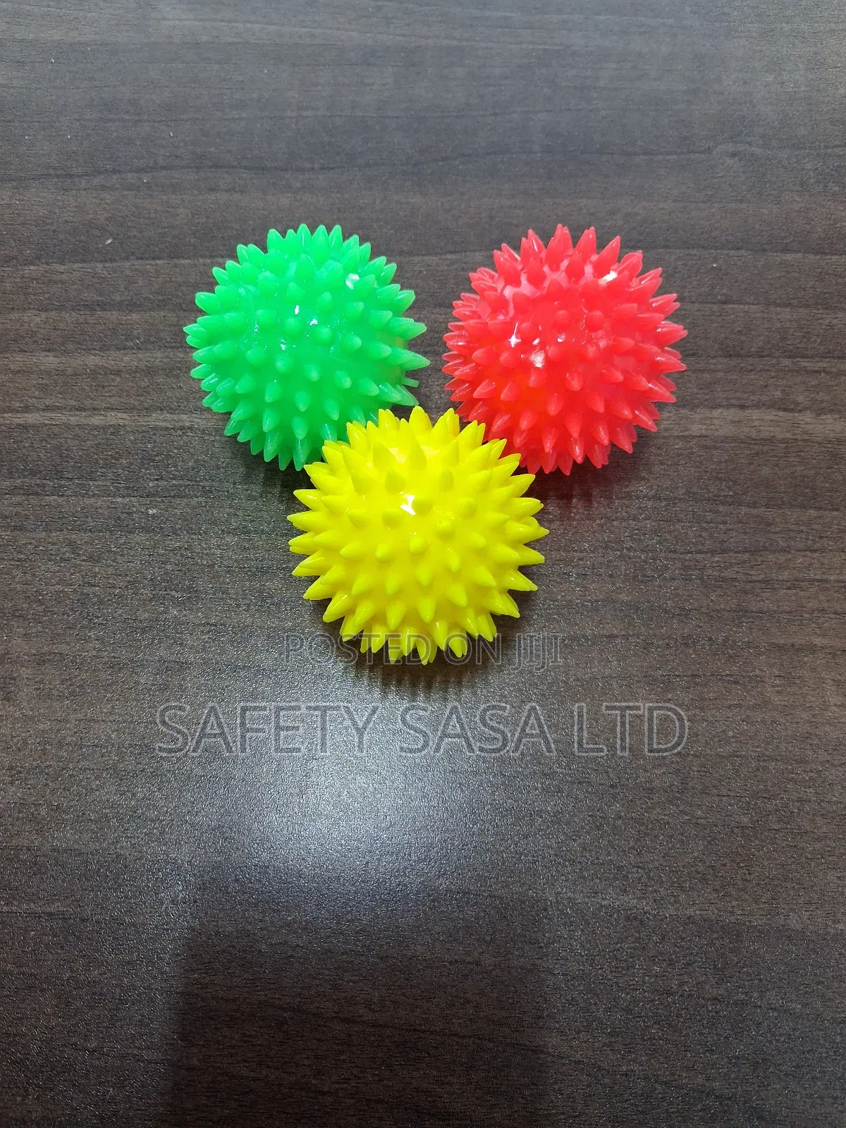 Squeeze Spike Ball