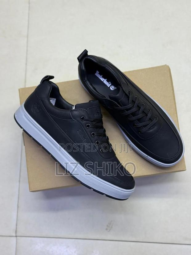 Men's Sneakers - thumbnail 2