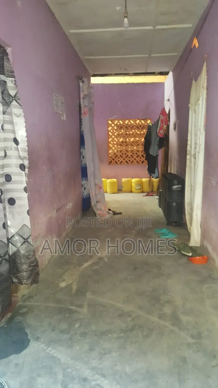 Studio Apartment in Barsheba, Mshomoroni for rent