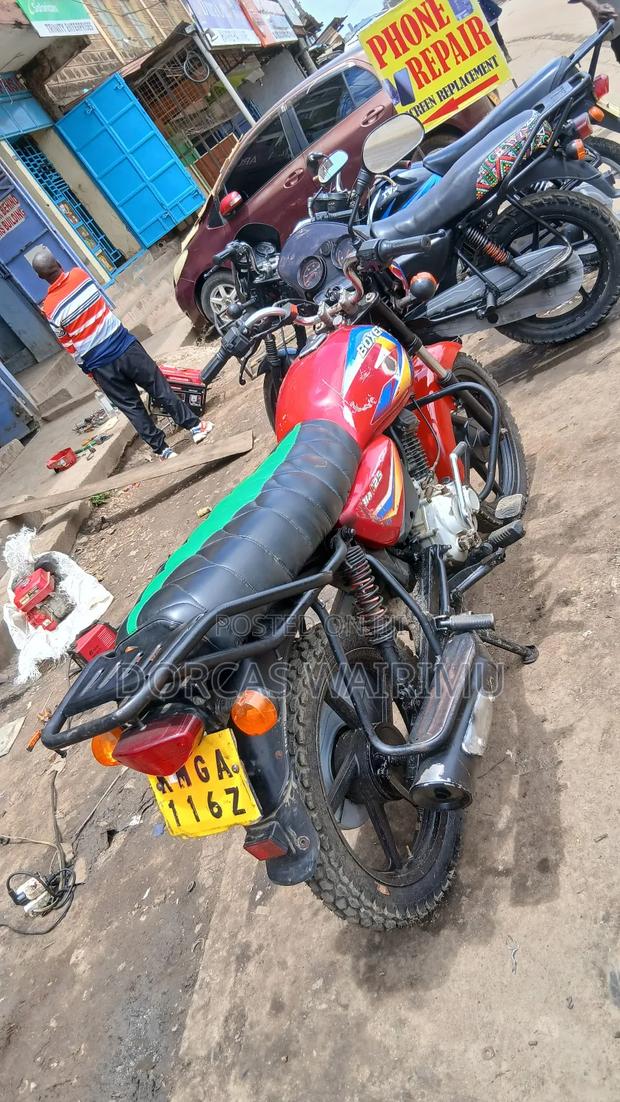 Bajaj Boxer 125 2023 Red - thumbnail 2
