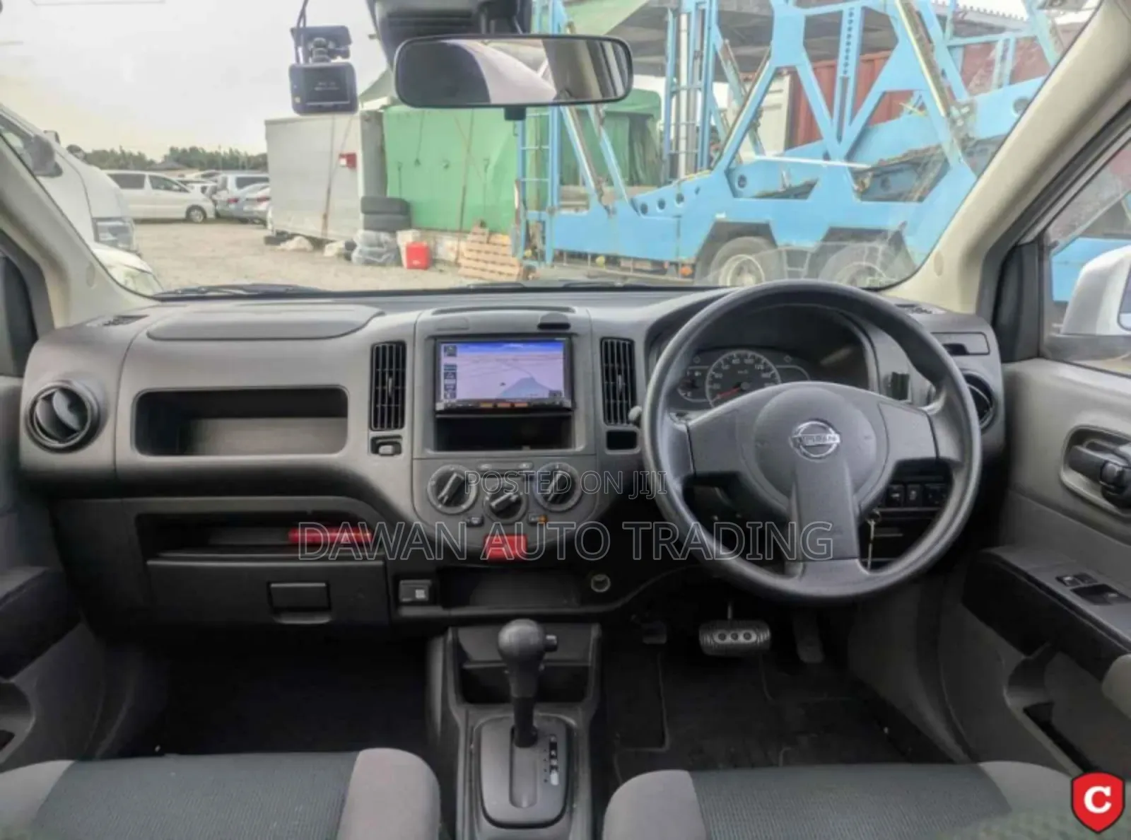 Nissan Advan 2019 Silver