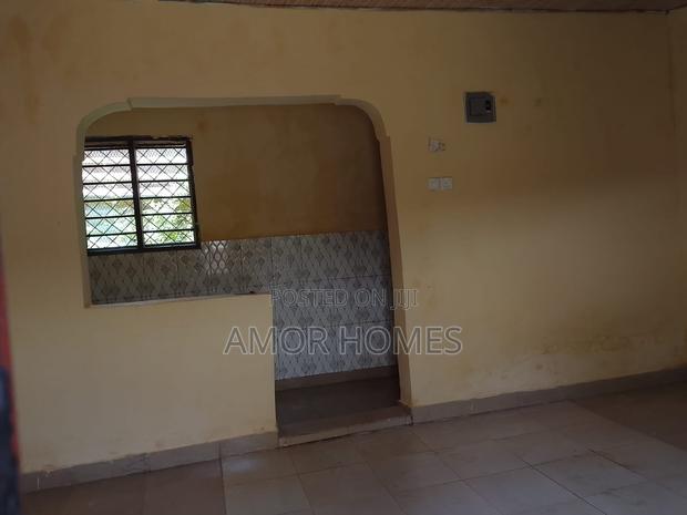 1bdrm Bedsitter in Kiembeni for rent - thumbnail 4