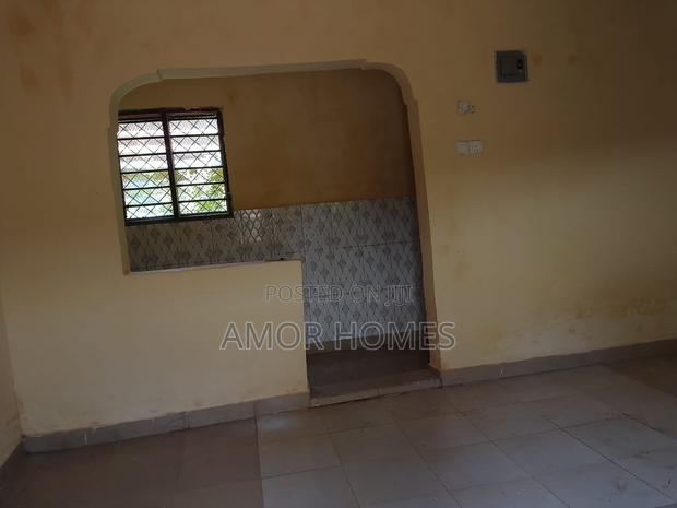 1bdrm Bedsitter in Kiembeni for rent - thumbnail 5