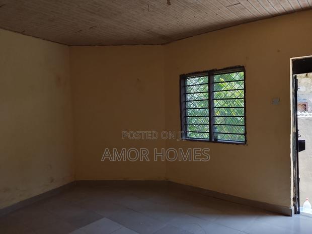 1bdrm Bedsitter in Kiembeni for rent - thumbnail 6