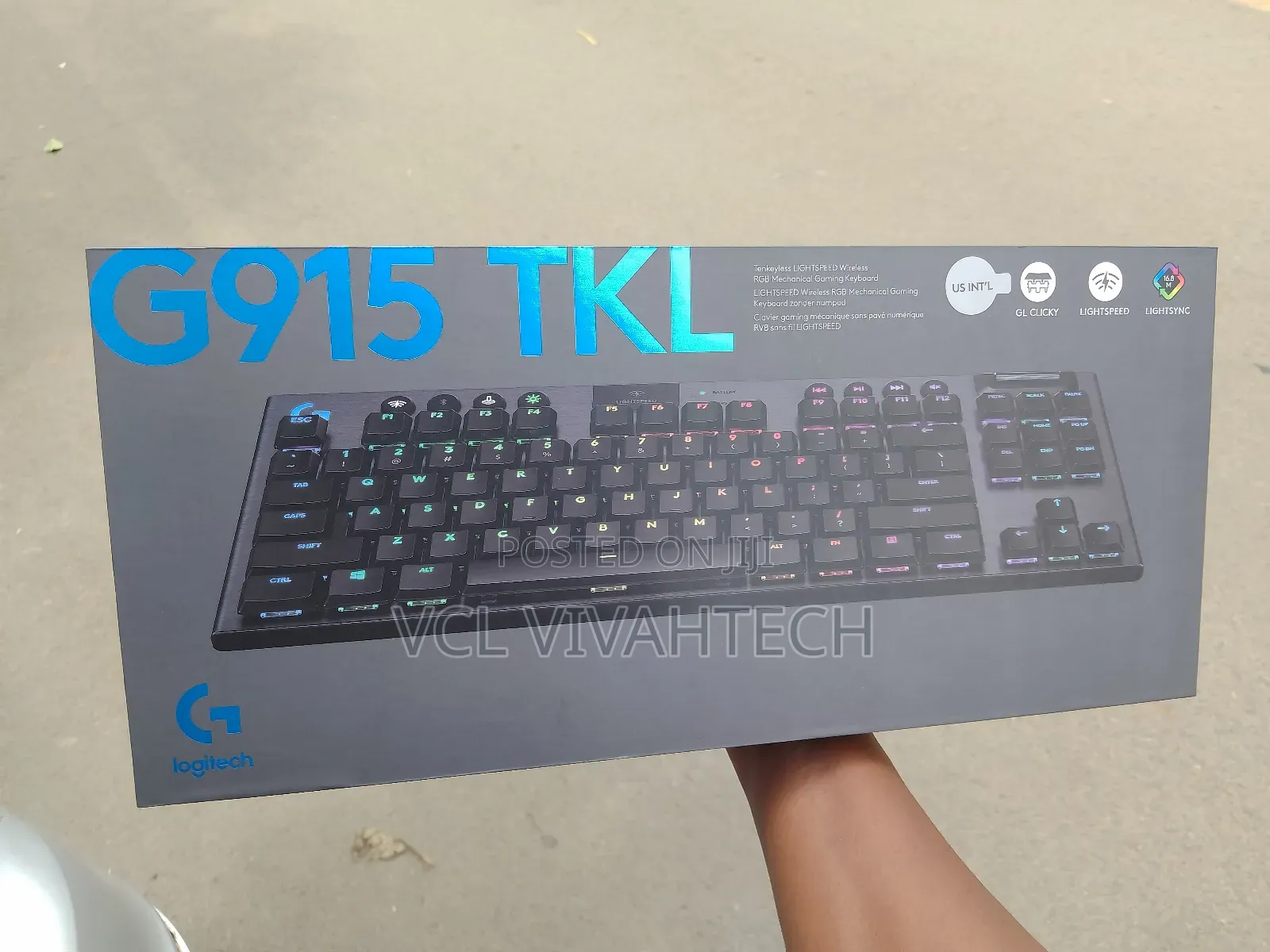 Logitech G915 Mechanical TKL Lightspeed Wireless Gaming Clicky Switch