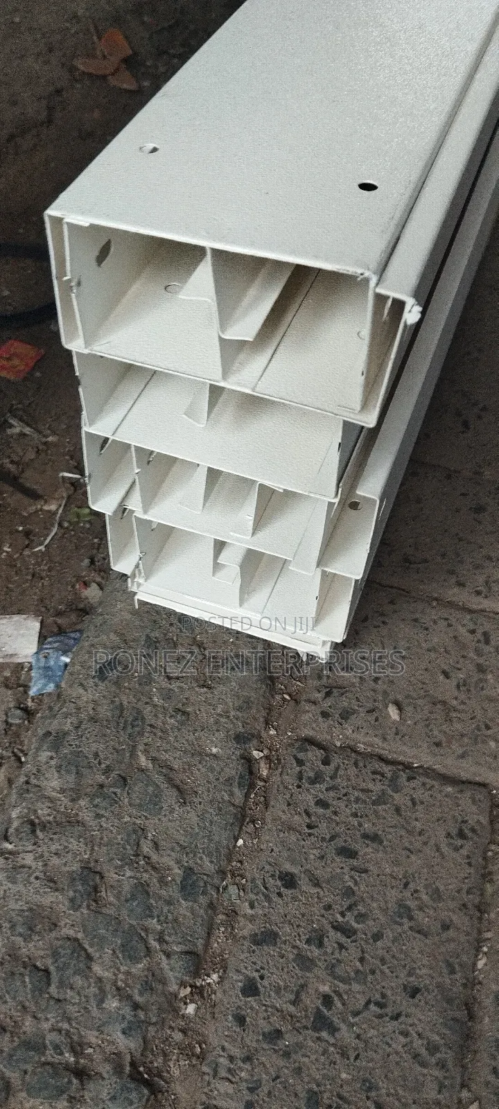 Metallic Trunking 4by2