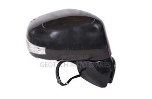 Nissan Tiida Sidemirrors - main view