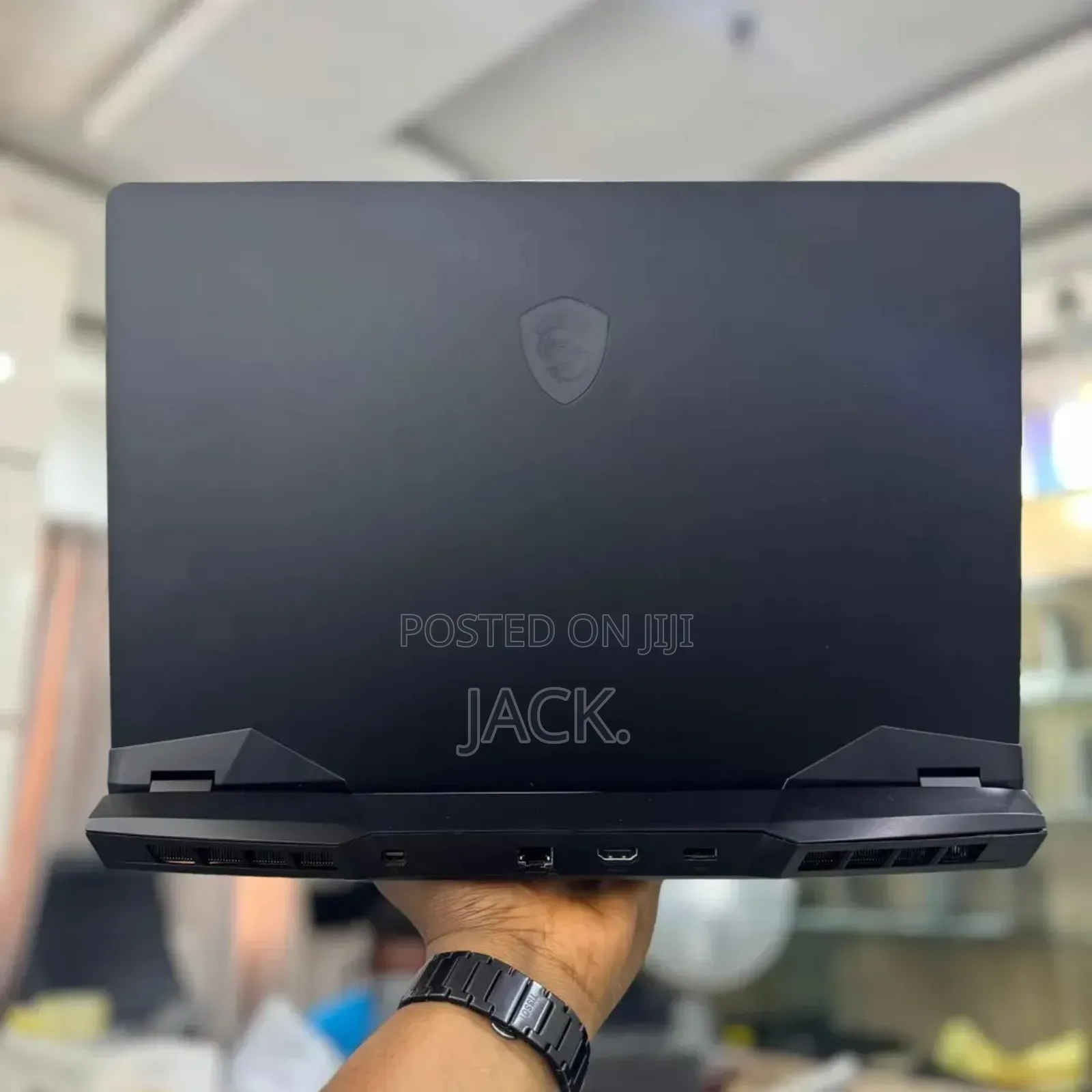 Laptop MSI Vector 16 HX AI A2XWIG 16GB Intel Core i9 SSD 1T
