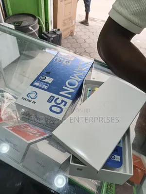 New Tecno Camon 50 256 GB Black