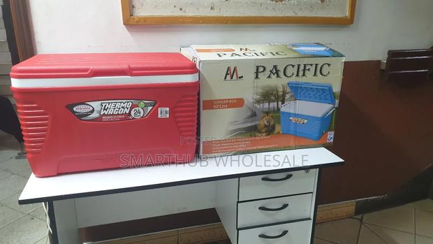 Cooler Box---blue  61l Cooler Box