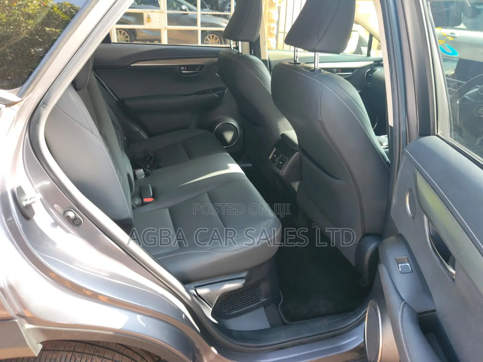 Lexus NX 300 FWD 2019 Gray