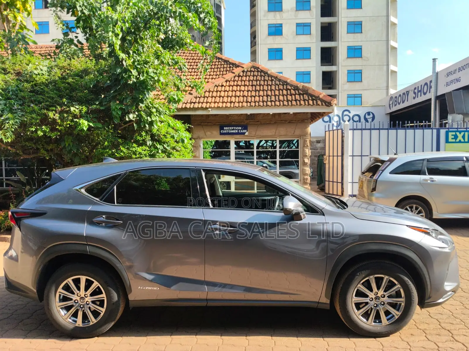 Lexus NX 300 FWD 2019 Gray