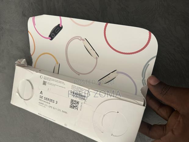 Apple Watch Se 3 - thumbnail 3