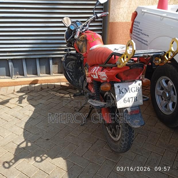 Hero Hunter 150 2022 Red - main view