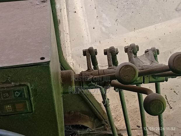Motor Grader - thumbnail 7