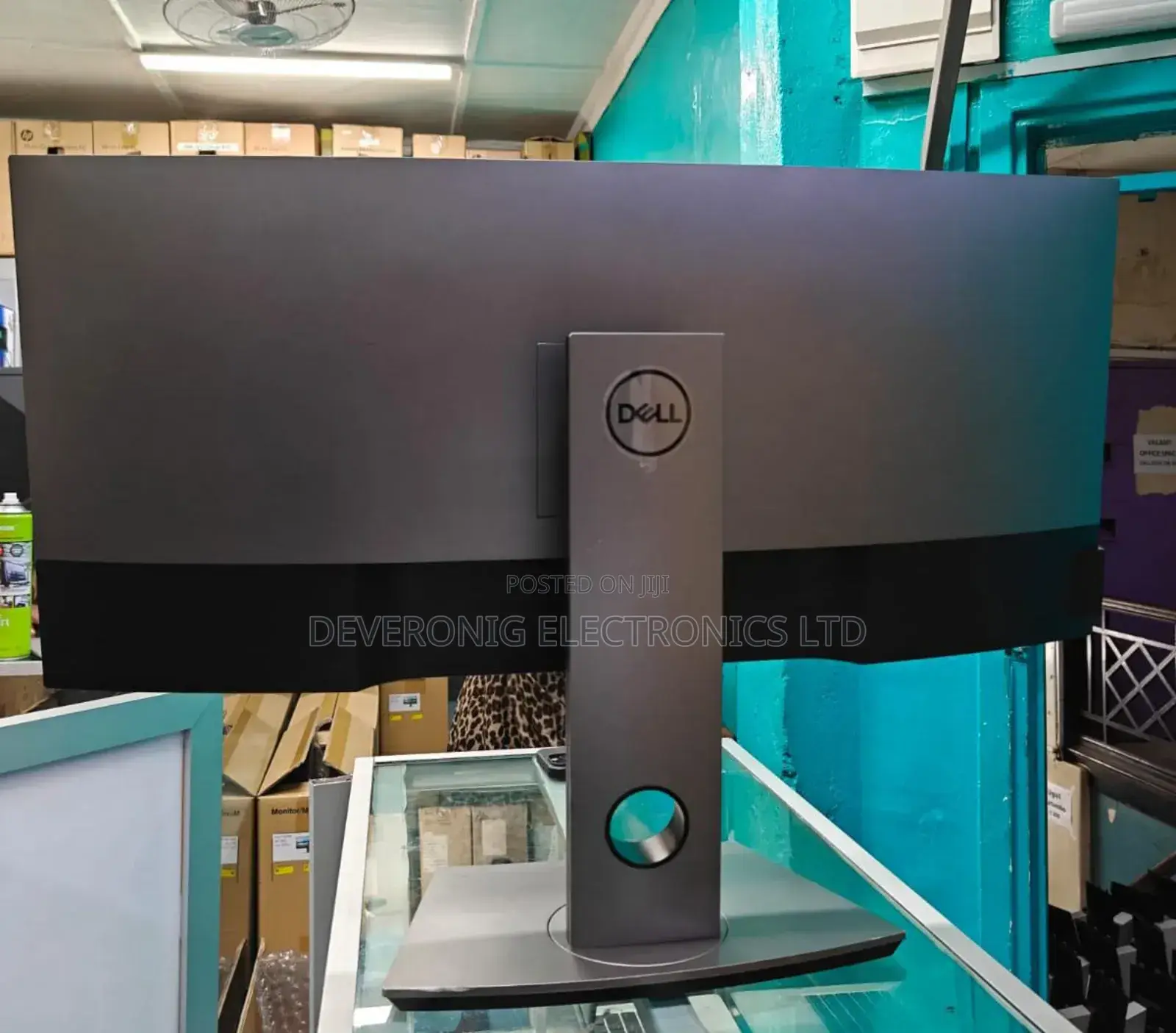 Curved Monitor