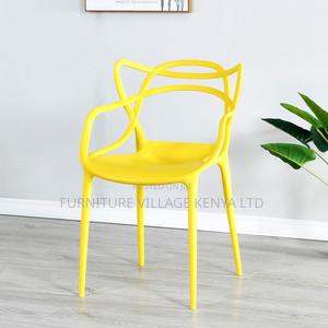 Dining Chair; Curved Back Plastic Dining Chair - thumbnail 2