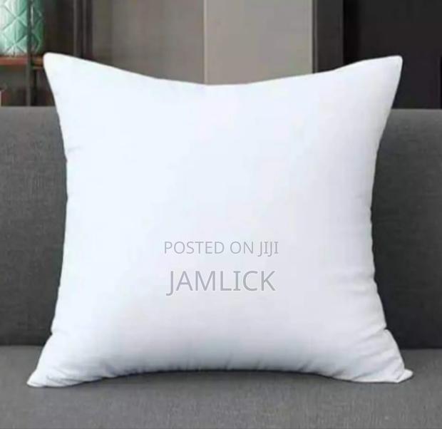 5pcs Plain White Throw Pillows - Sn - main view
