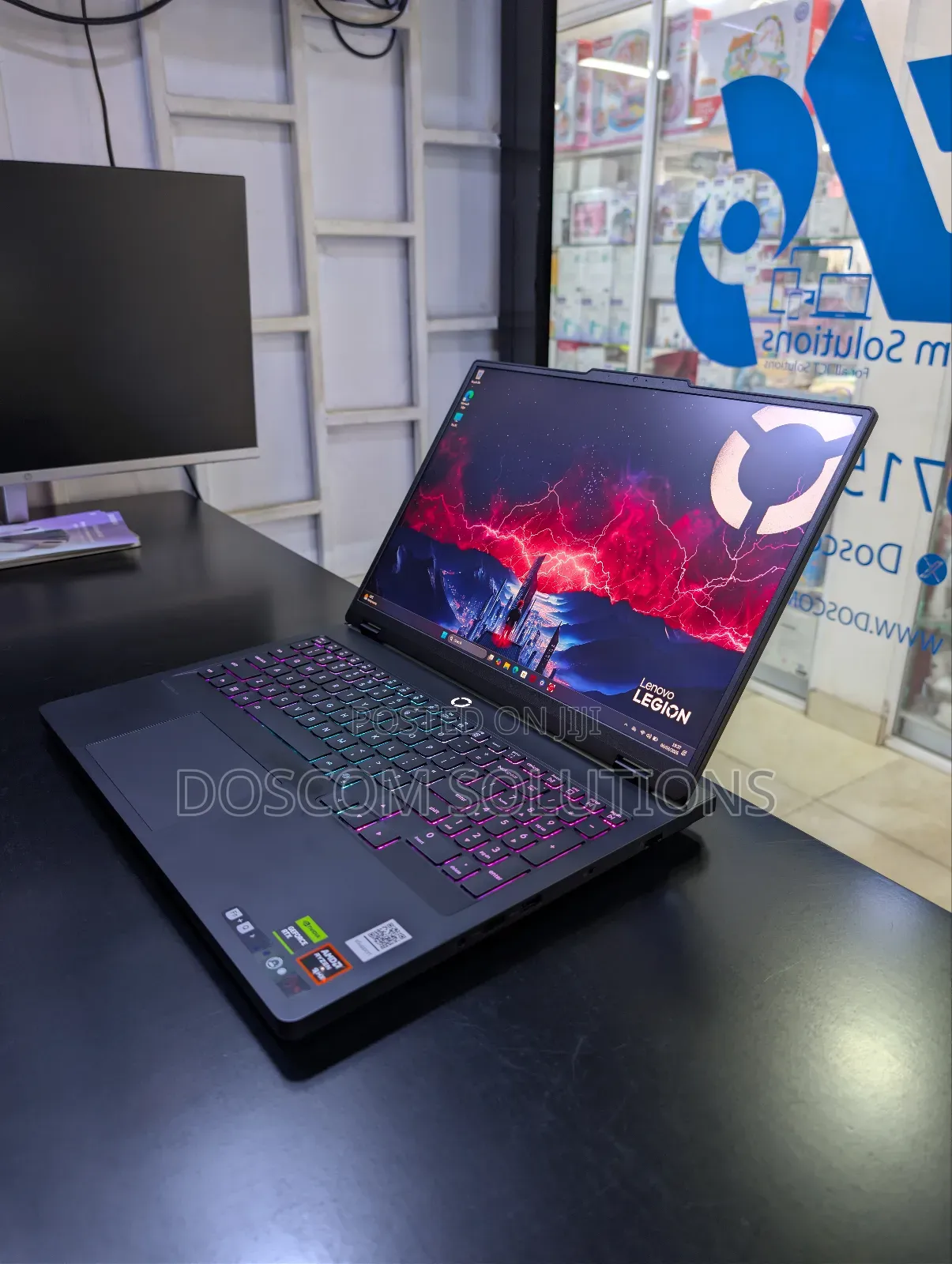 Laptop Lenovo Legion 5 16GB AMD Ryzen 9 SSD 1T