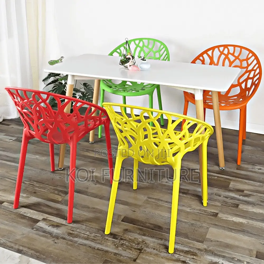 Dining Chairs; Outdoor Plastic Dining Chairs