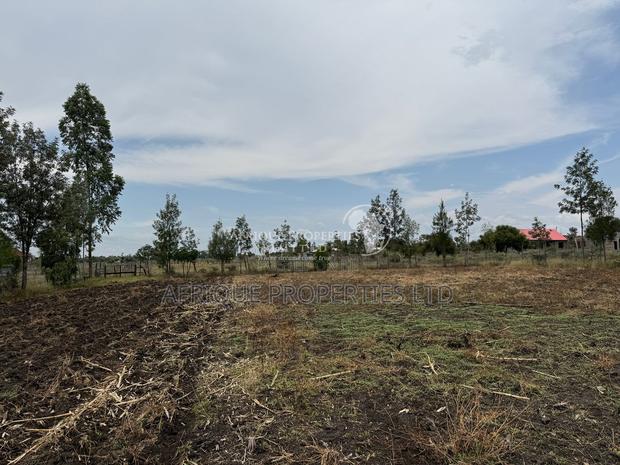 Prime 1/4-Acre Plot for Sale in Kitengela - thumbnail 2