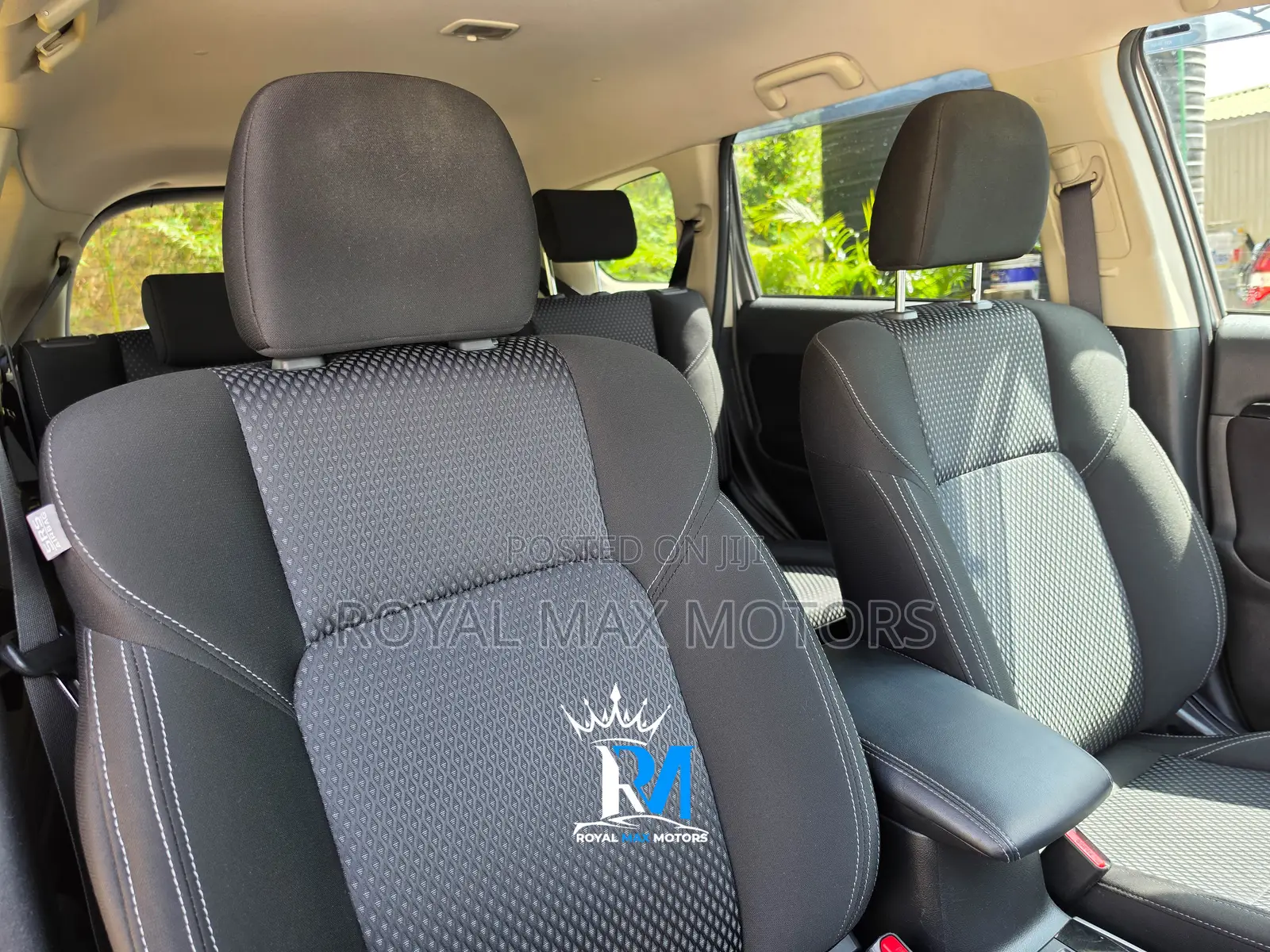 Mitsubishi Outlander 2020 Silver