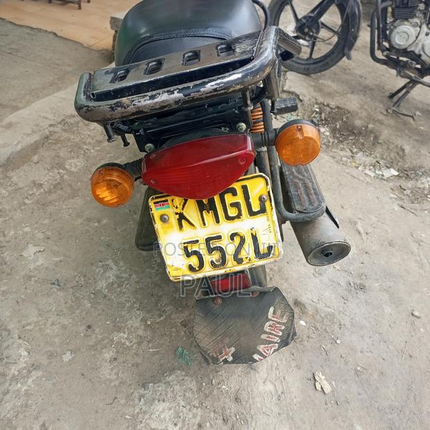Bajaj Boxer 125 2024 Red - thumbnail 3