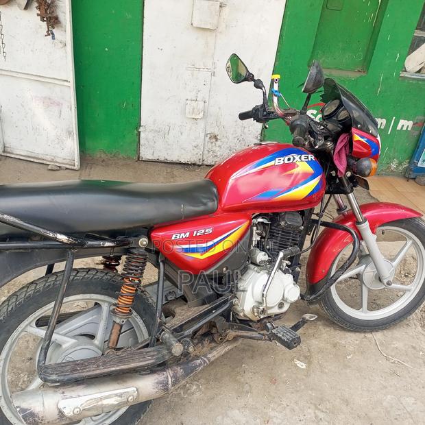 Bajaj Boxer 125 2024 Red - thumbnail 2