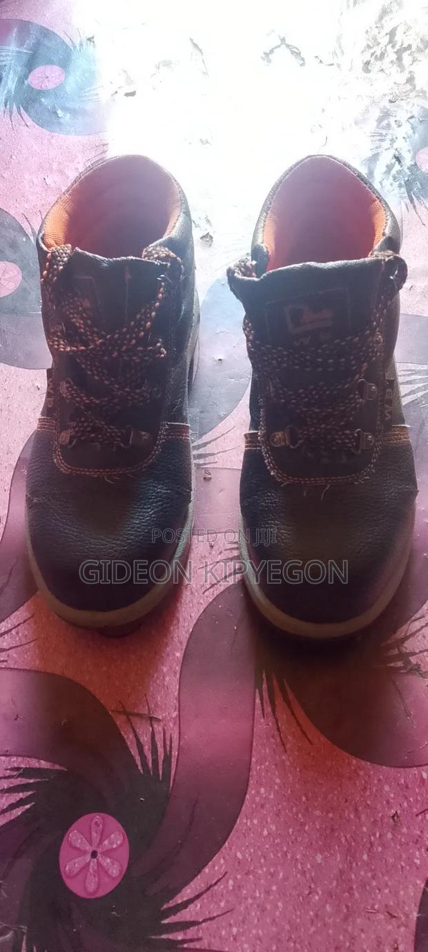 Safety Boots - thumbnail 2