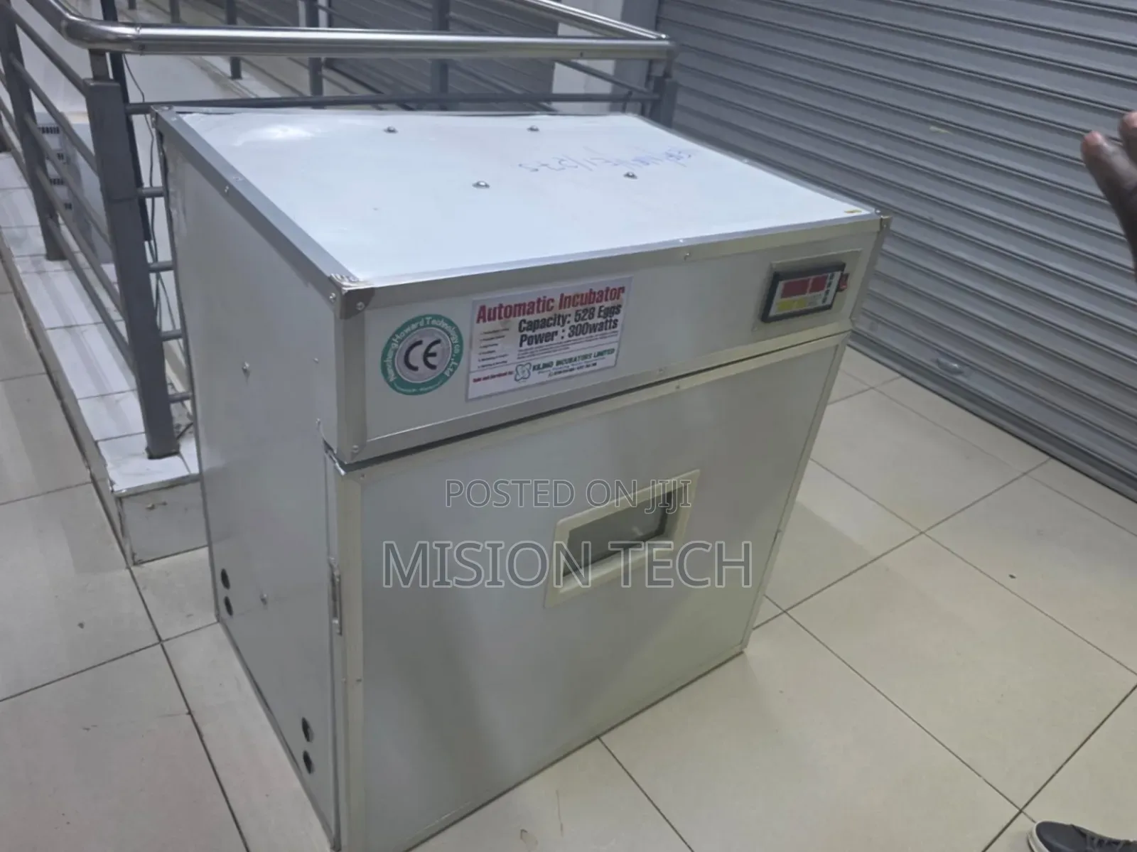528 Eggs Automatic Incubator**