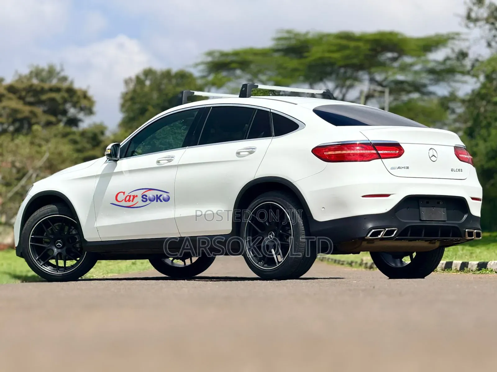 Mercedes-Benz GLC-Class GLC250 Sport Utility 4-Door (2.0L, 4cyl Turbo)
