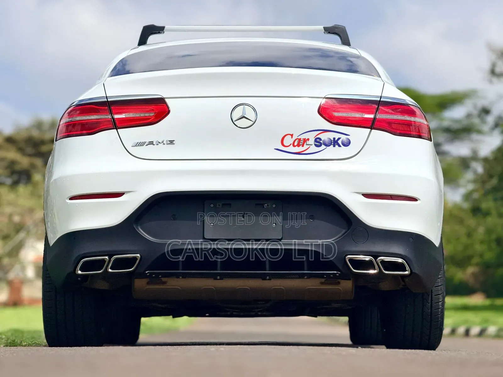 Mercedes-Benz GLC-Class GLC250 Sport Utility 4-Door (2.0L, 4cyl Turbo)