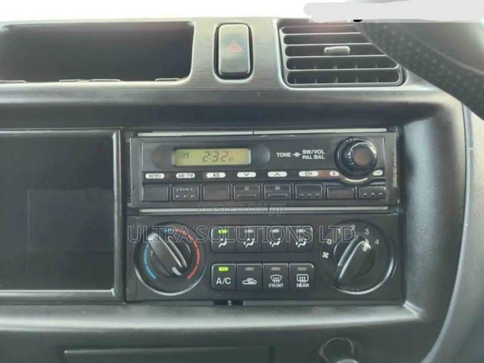 Mazda Bongo 2017 White