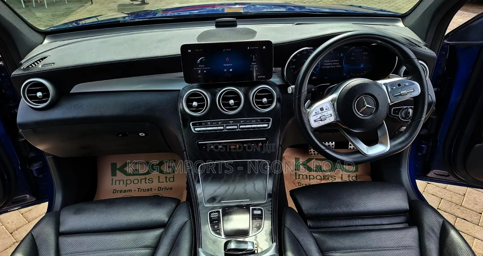Mercedes-Benz GLC-Class 2019 Blue