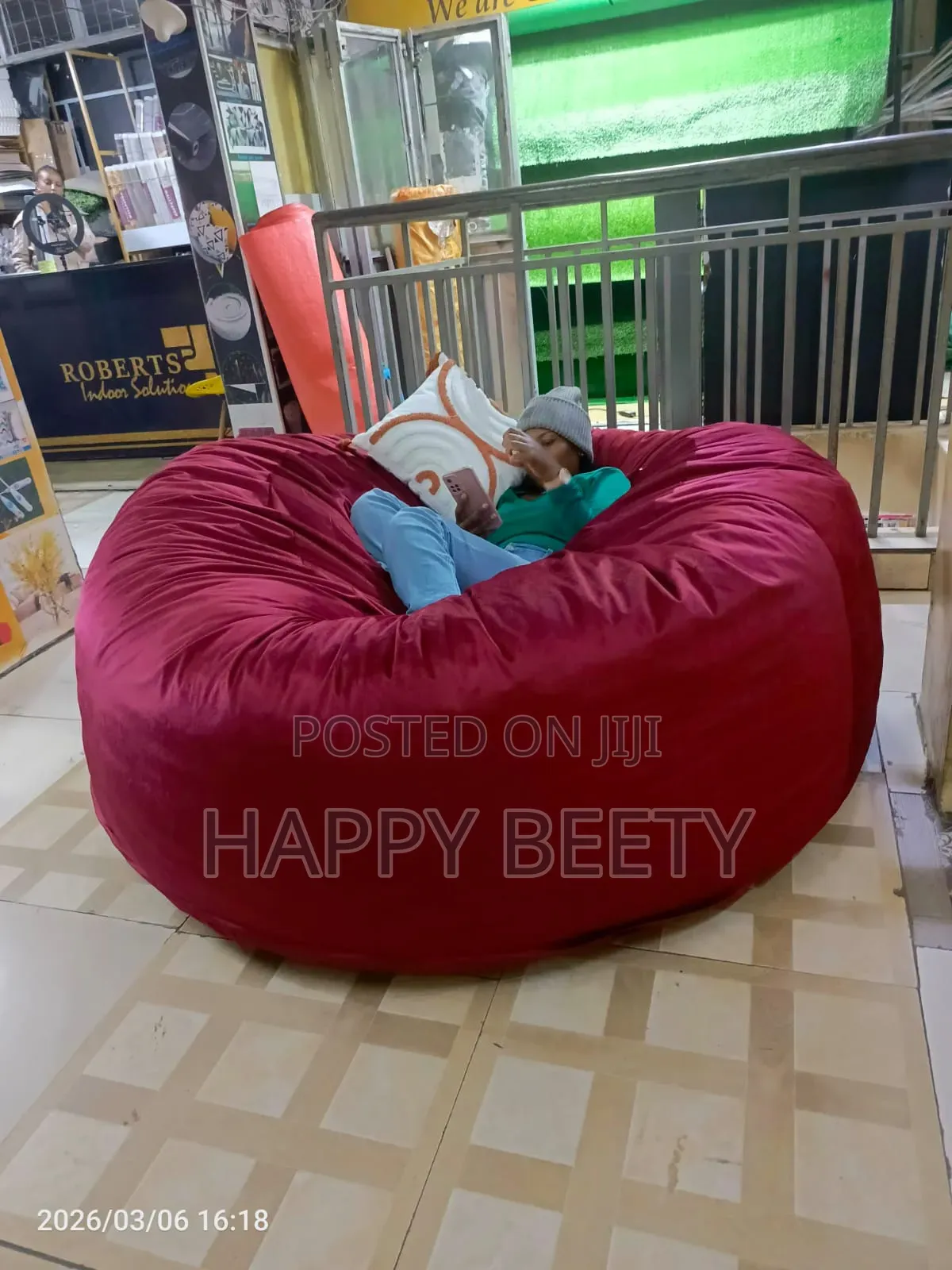 Super Huge Pretty Beanbag Seat