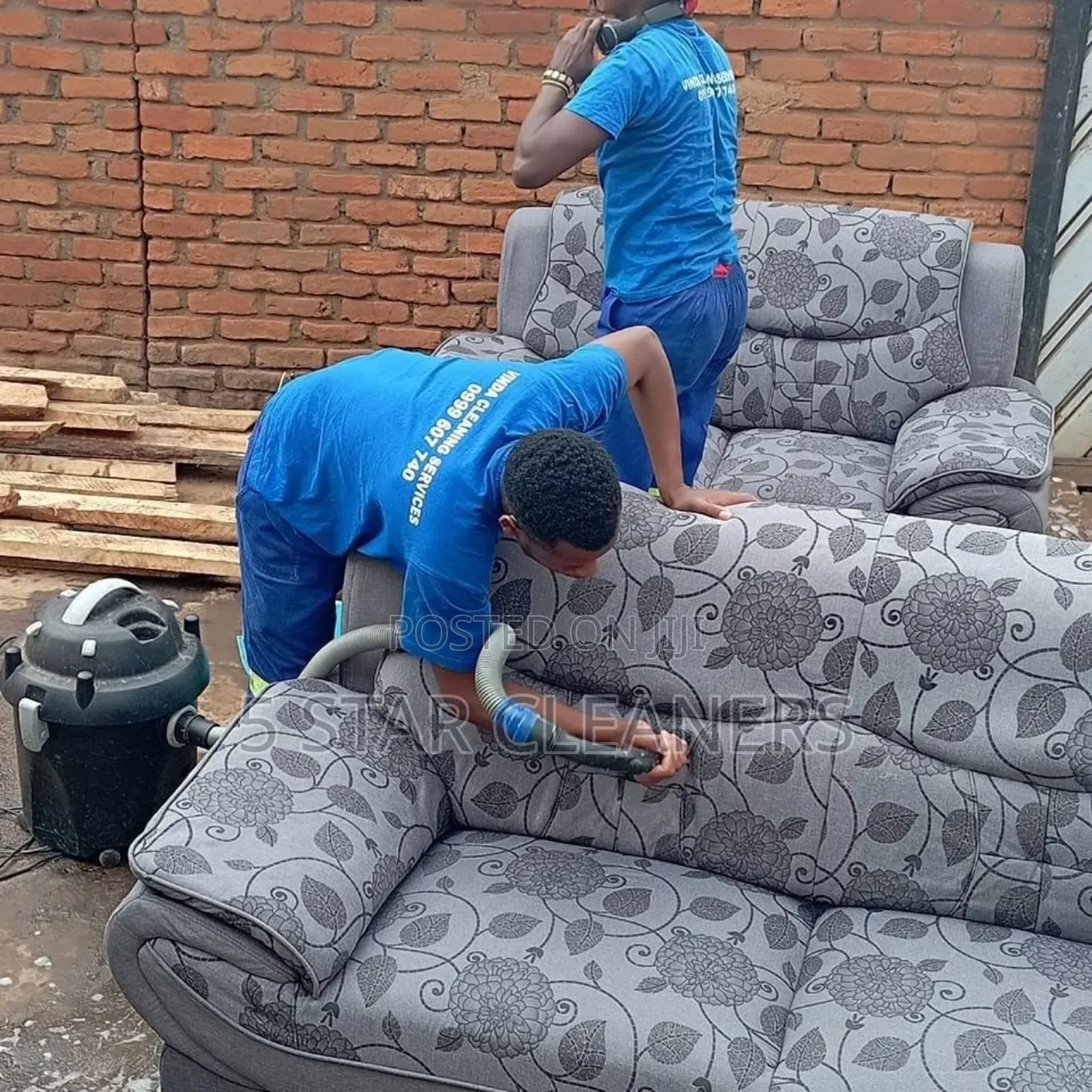Spotless Instant Sofaset Cleaning Services
