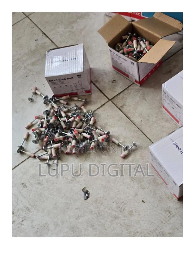 Concrete Rivet Gun Nails Now Available 100pcs Packet - main view