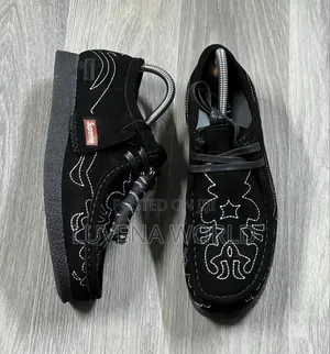 Supreme Clarks