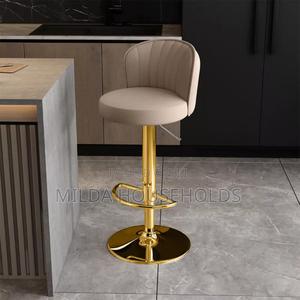 Luxury European Leather Bar Chairs - thumbnail 2