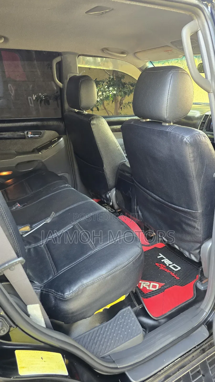 Toyota Land Cruiser Prado 2011 Gray