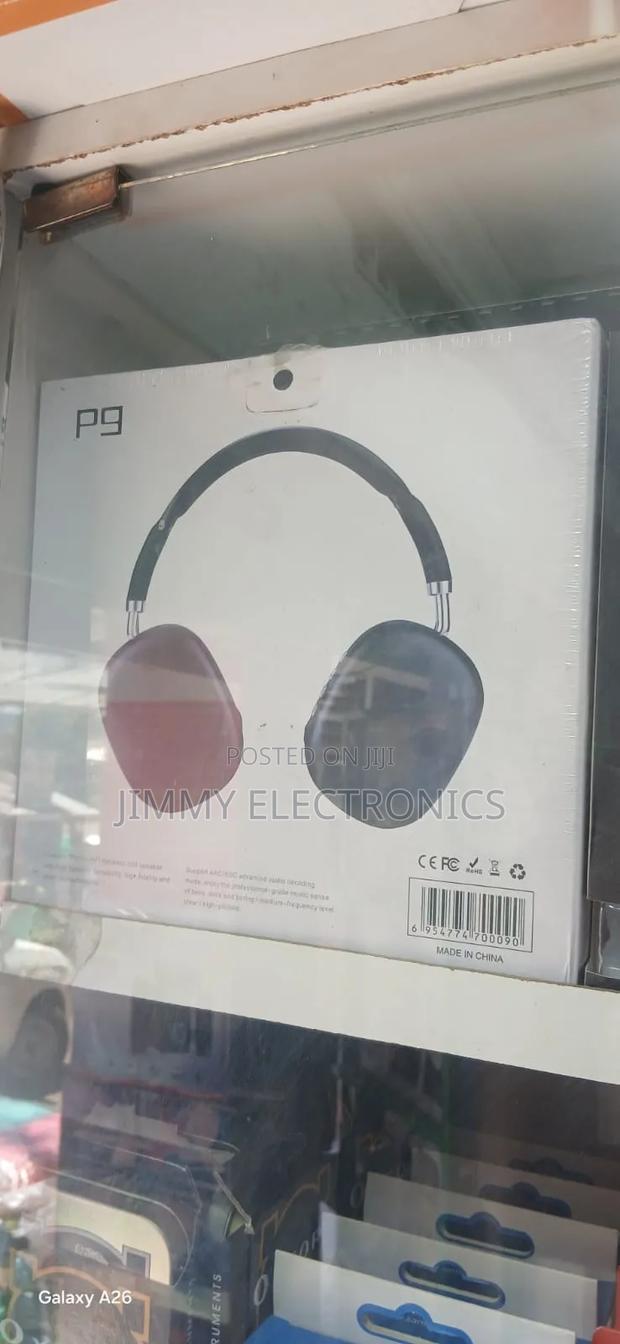 P9 Headphones - main view