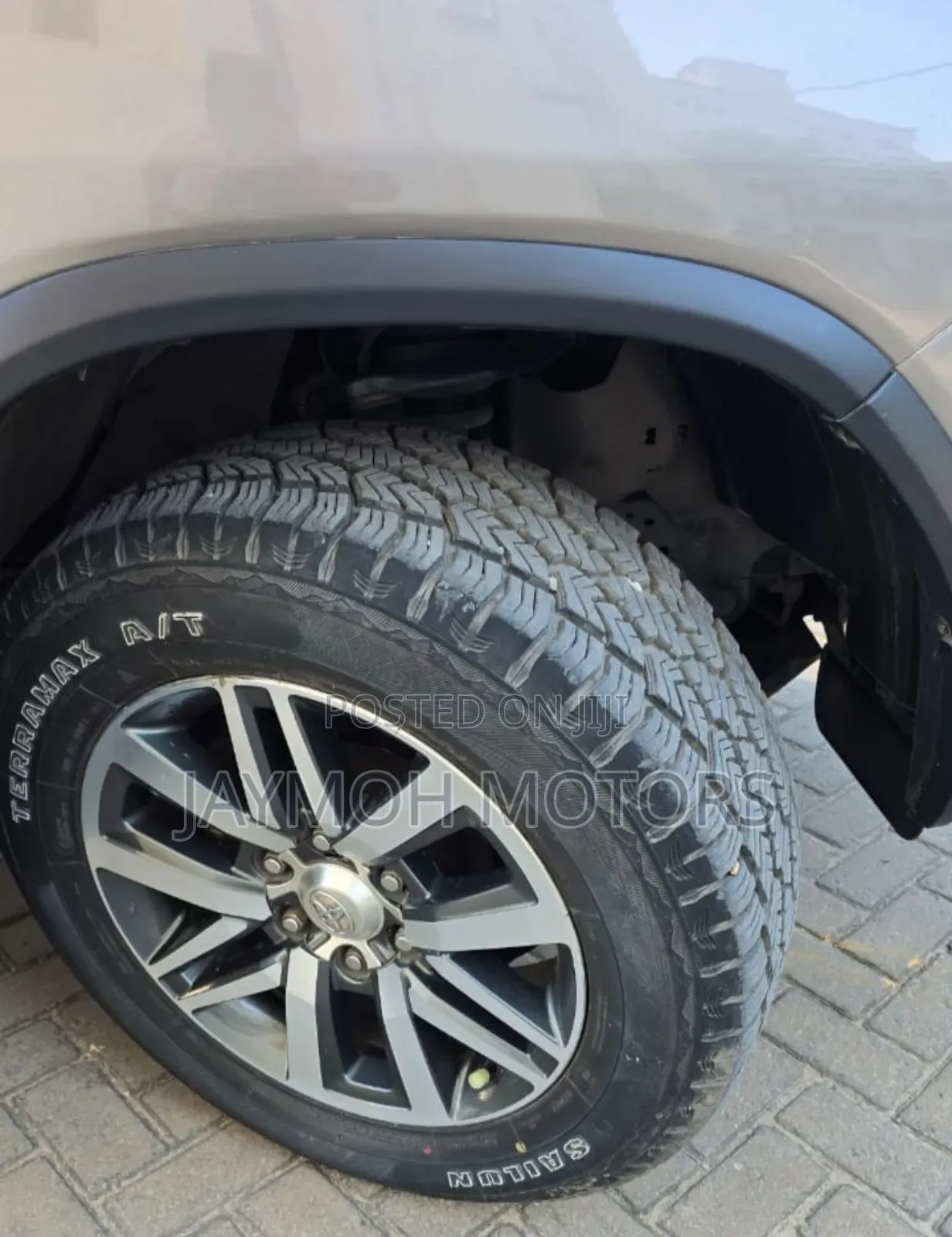 Toyota Fortuner 2019 Gold