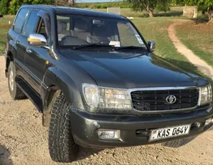 Toyota Land Cruiser 2010 Gray