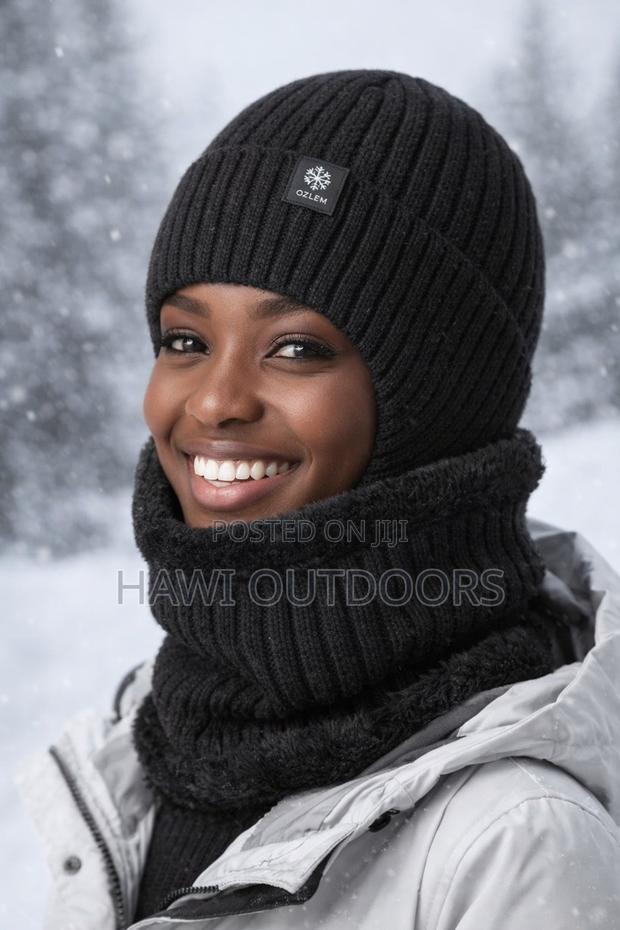 Double Layer Summit Beanie With Neck Gaiter Plain - main view